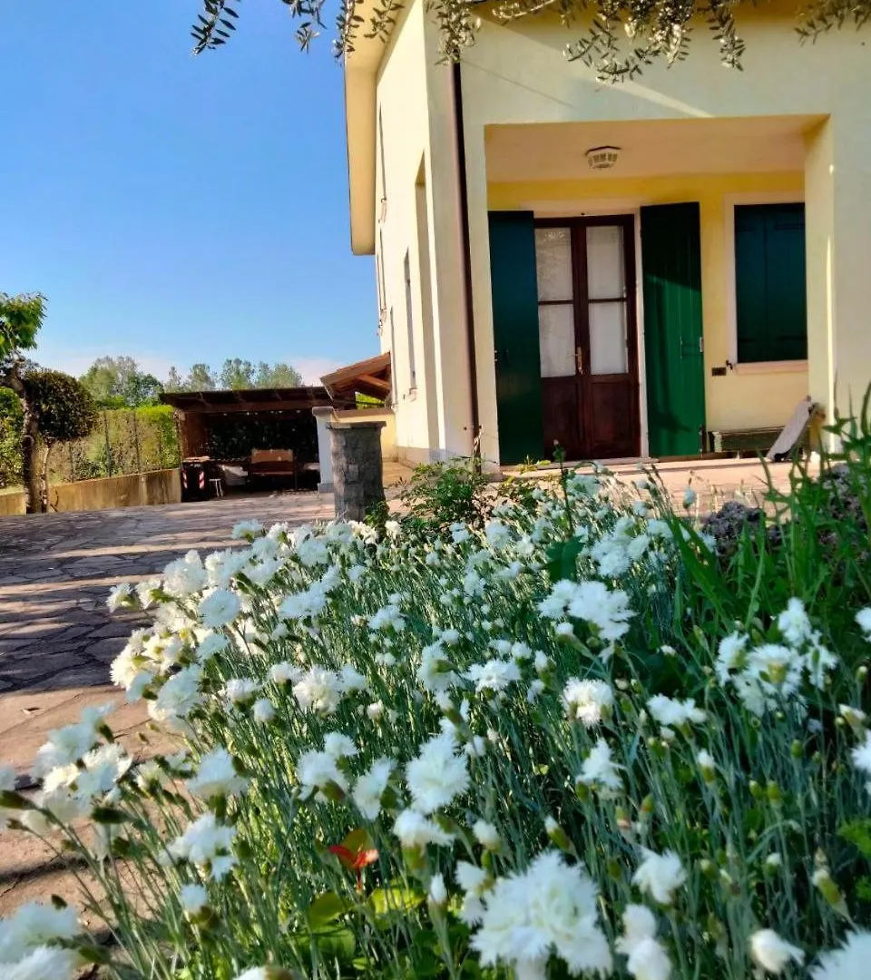 Casa Sandra Montegrotto Terme 0*,  Ιταλία
